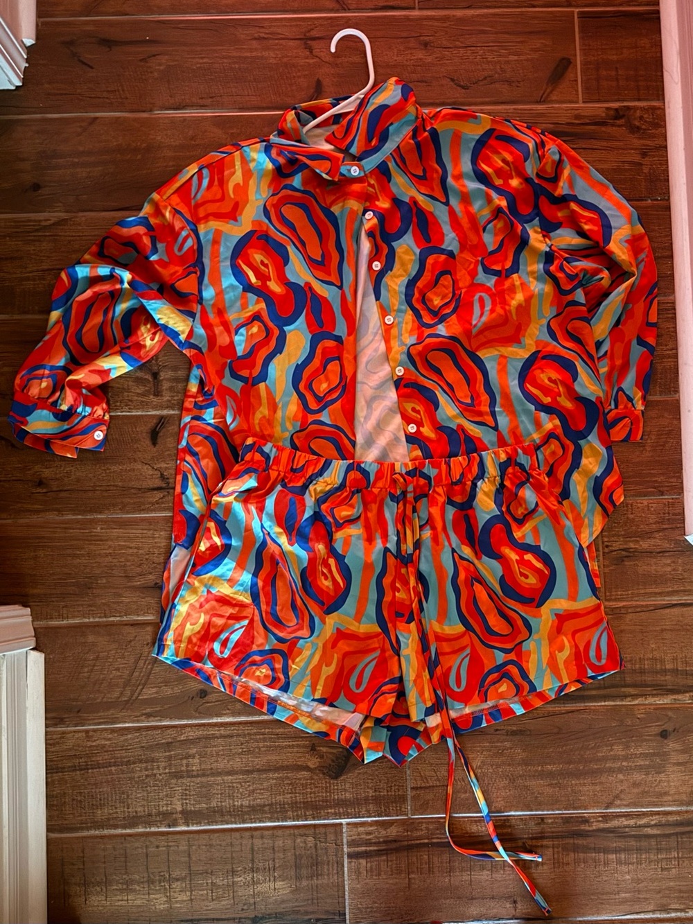 SHEIN Multicolor Abstract Button-Up Shirt - Red, Blue & Orange
